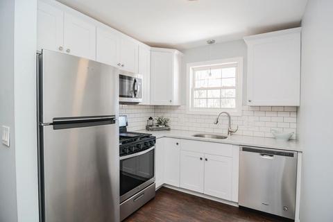 6 Venice St #E3, Danvers, MA 01923 photo 3