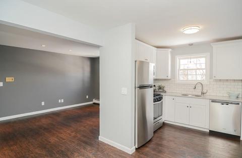 6 Venice St #E3, Danvers, MA 01923 photo 8