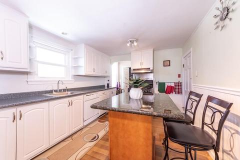 27 Commonwealth Ave, Dedham, MA 02026 photo 6