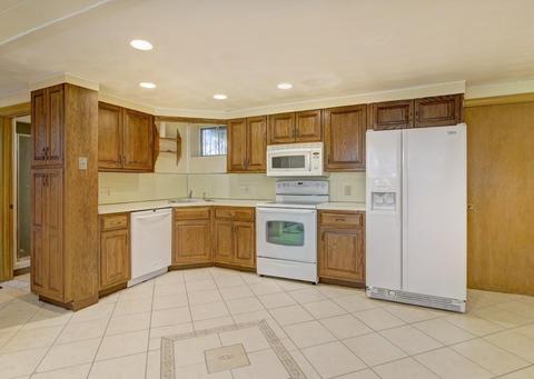 247 Needham St, Dedham, MA 02026 photo 18