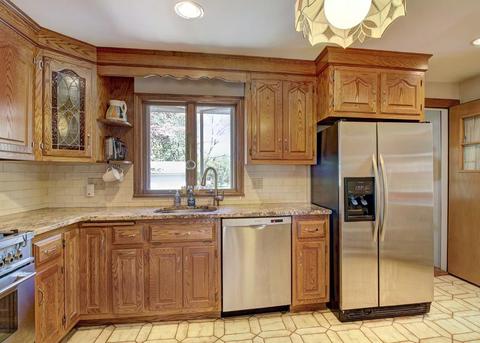 247 Needham St, Dedham, MA 02026 photo 6