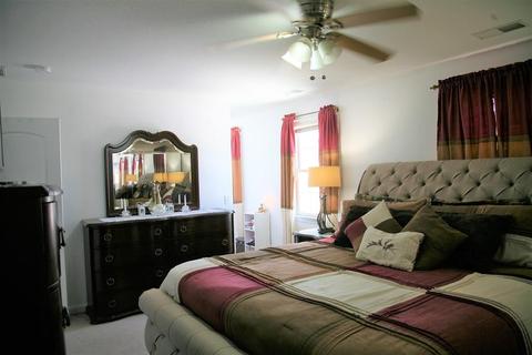 276 Arnold Ave, Springfield, MA 01119 photo 11