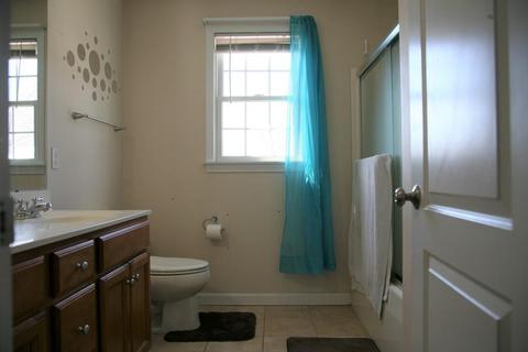 276 Arnold Ave, Springfield, MA 01119 photo 17