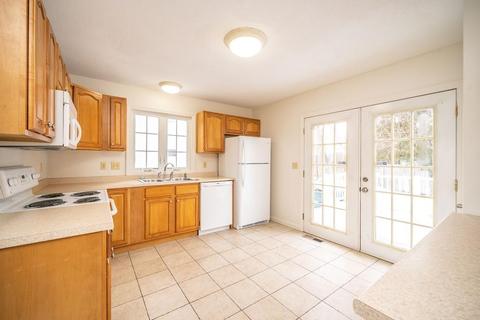 290 Page Blvd, Springfield, MA 01104 photo 4
