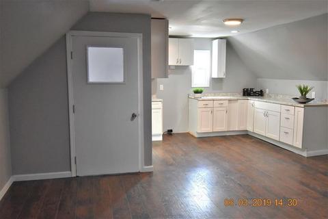 32 Allen St, Springfield, MA 01108 photo 17