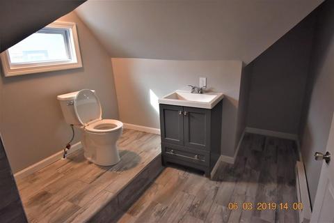 32 Allen St, Springfield, MA 01108 photo 21