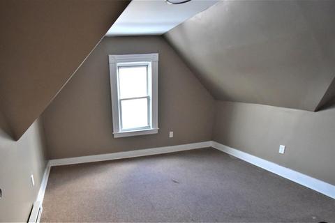 32 Allen St, Springfield, MA 01108 photo 24