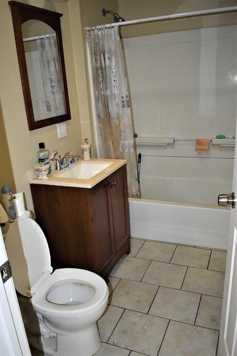 32 Allen St, Springfield, MA 01108 photo 9