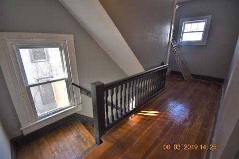 32 Allen St, Springfield, MA 01108 photo 11