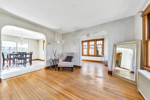 35 Perkins, Springfield, MA 01118 photo 4