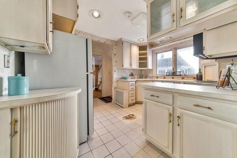 35 Perkins, Springfield, MA 01118 photo 13