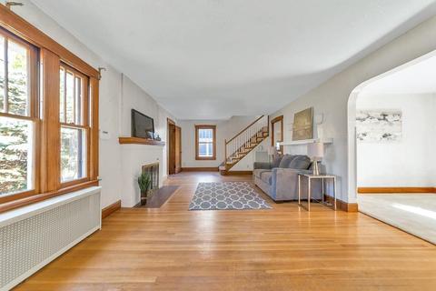 35 Perkins, Springfield, MA 01118 photo 3