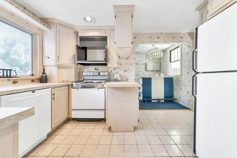 35 Perkins, Springfield, MA 01118 photo 11