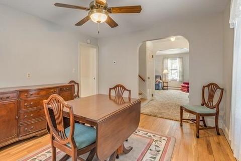 23 Devonshire Dr, Billerica, MA 01821 photo 11