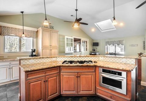 219 Temi Rd, Raynham, MA 02767 photo 4