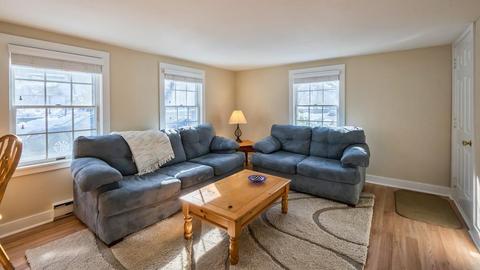 19 Wallis St #2, Beverly, MA 01915 photo 9