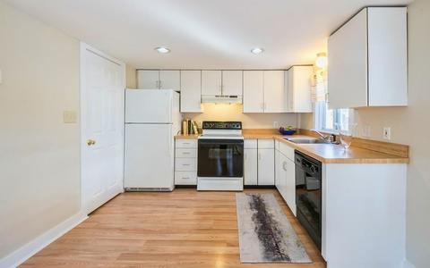 19 Wallis St #2, Beverly, MA 01915 photo 15