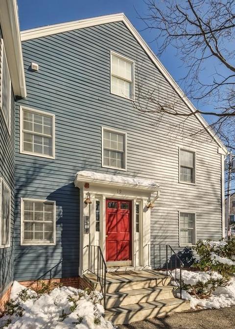 19 Wallis St #2, Beverly, MA 01915 photo 4
