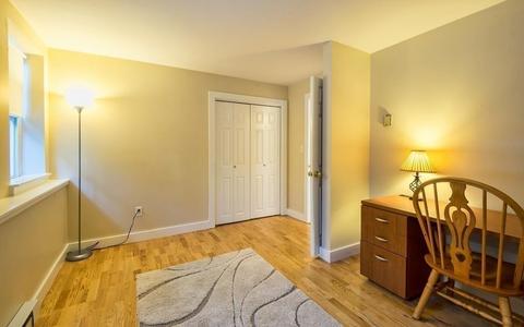 19 Wallis St #2, Beverly, MA 01915 photo 24