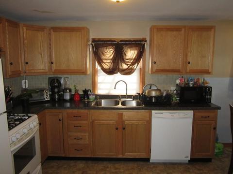 91 Kirk Dr, Springfield, MA 01109 photo 4