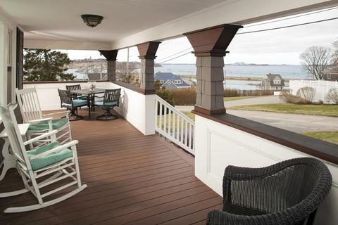 8 Winthrop Ave, Hull, MA 02045 photo 2