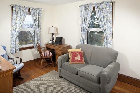 8 Winthrop Ave, Hull, MA 02045 photo 9