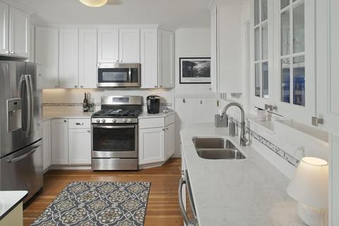 8 Winthrop Ave, Hull, MA 02045 photo 5