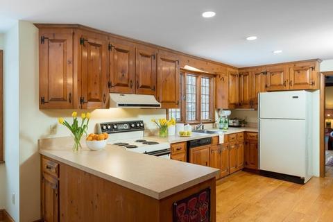 19 Bucket Mill Ln, Hingham, MA 02043 photo 10