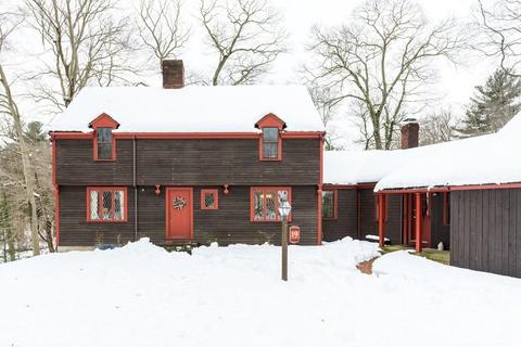 19 Bucket Mill Ln, Hingham, MA 02043 photo 2