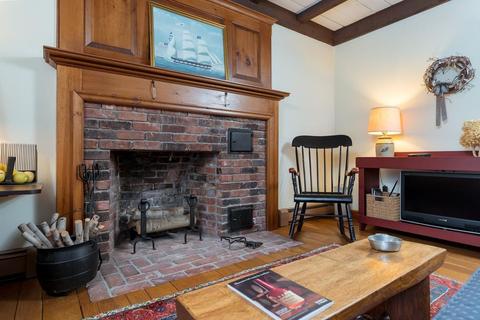 19 Bucket Mill Ln, Hingham, MA 02043 photo 16