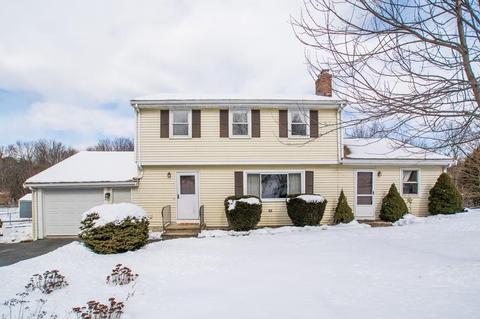 3 Patti Ln, Maynard, MA 01754 photo 1