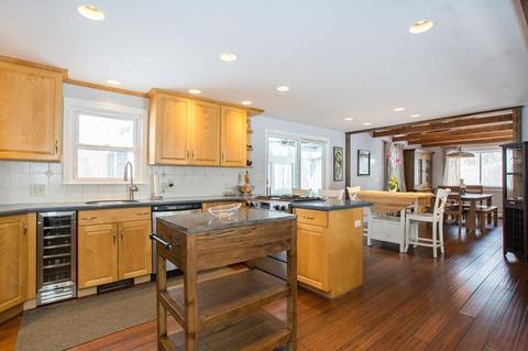 3 Patti Ln, Maynard, MA 01754 photo 4