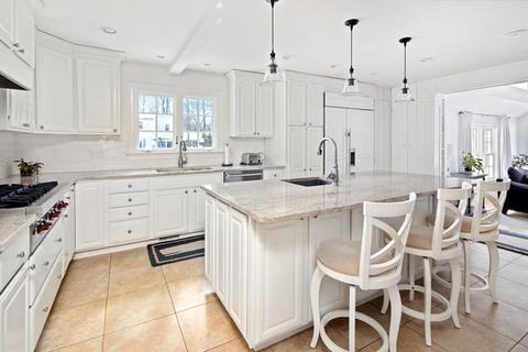 41 Hersey St, Hingham, MA 02043 photo 9