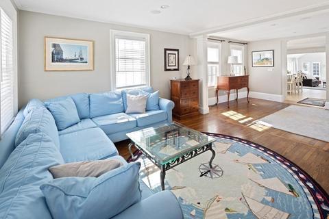 41 Hersey St, Hingham, MA 02043 photo 5