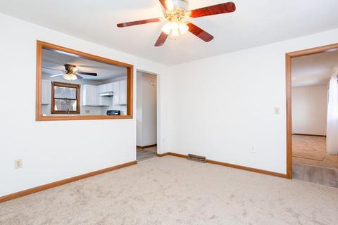 152 Starling Rd, Springfield, MA 01119 photo 9