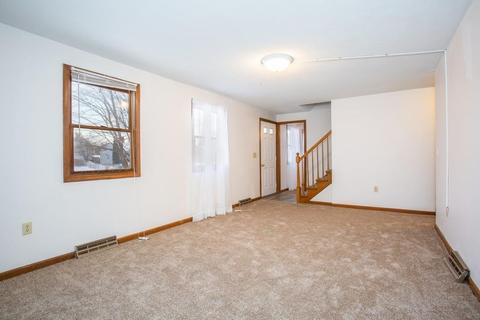 152 Starling Rd, Springfield, MA 01119 photo 12