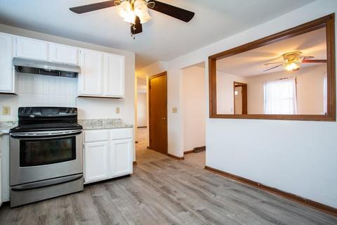152 Starling Rd, Springfield, MA 01119 photo 6