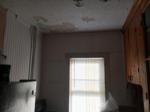 629 Dwelly St, Fall River, MA 02724 photo 4