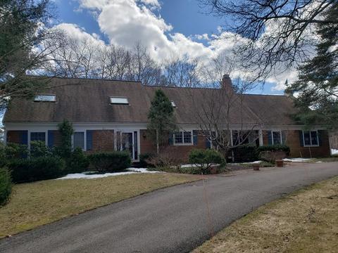 7 Seminole Rd, Canton, MA 02021 photo 1