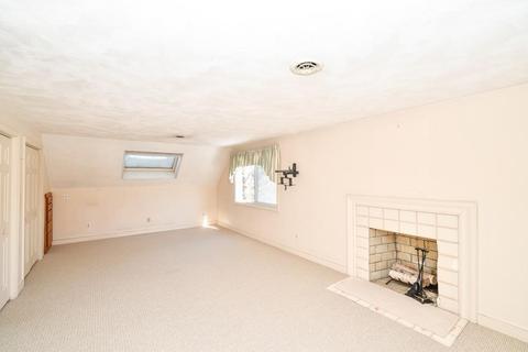 7 Seminole Rd, Canton, MA 02021 photo 13