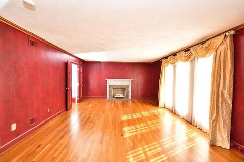 7 Seminole Rd, Canton, MA 02021 photo 10
