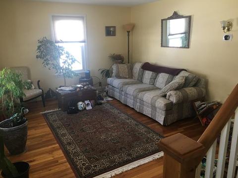 283 Abbott St, Springfield, MA 01118 photo 5