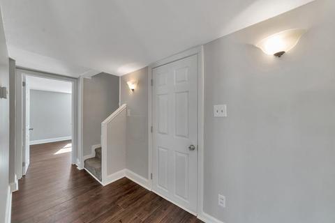 26 Lancaster St, Springfield, MA 01118 photo 7