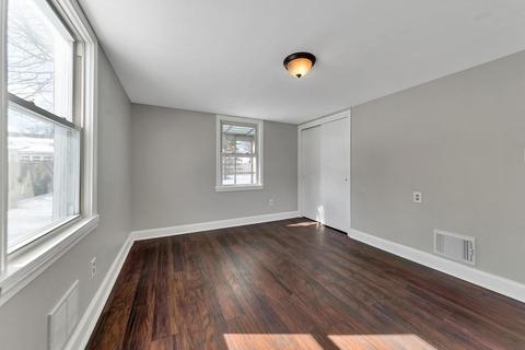 26 Lancaster St, Springfield, MA 01118 photo 13
