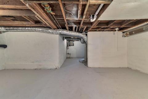 26 Lancaster St, Springfield, MA 01118 photo 17