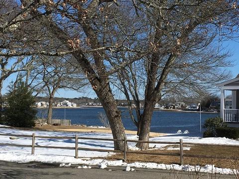 16 Broadmarsh Ave, Wareham, MA 02571 photo 1