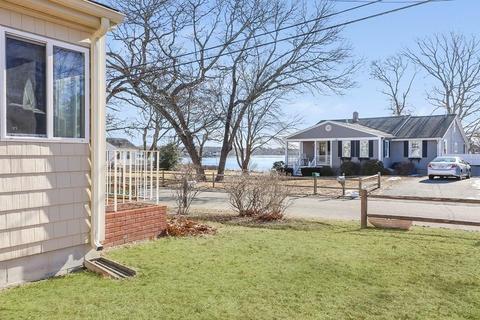 16 Broadmarsh Ave, Wareham, MA 02571 photo 4