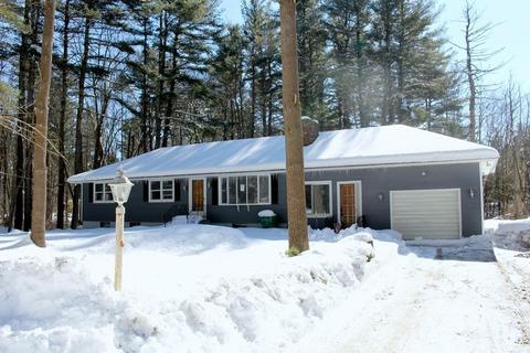 133 Hopkinton Rd, Upton, MA 01568 photo 2