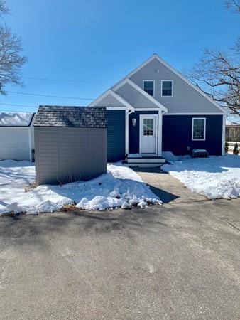 11 Circuit Ave, Wareham, MA 02571 photo 1