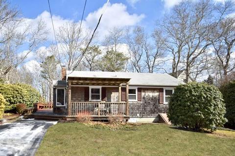 504 Williston Rd, Bourne, MA 02532 photo 1